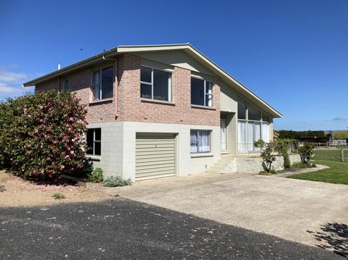 110 Bruce Road, Outram