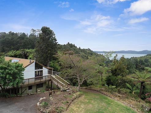 588 Spencer Road, Lake Tarawera