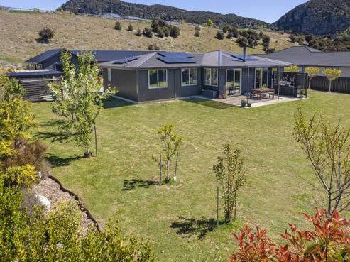 27 Kingfisher Crescent, Albert Town