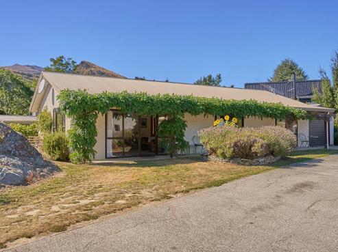 11 Inverness Crescent, Arrowtown