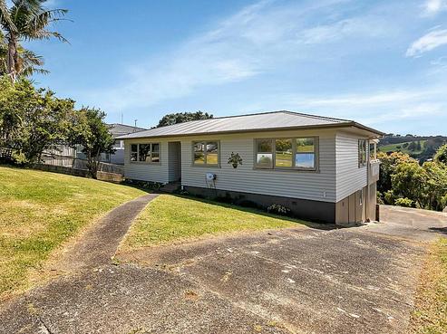59 Ogle Crescent, Kamo