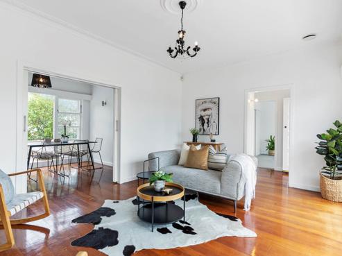 139 Saint Johns Road, Saint Johns