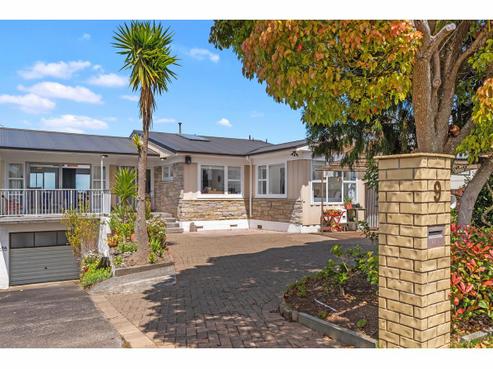 1/9 Ridge Road, Waiake