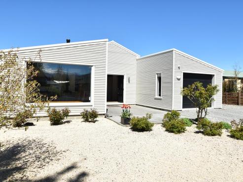 77 Irishman Drive, Twizel