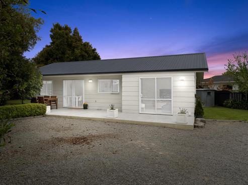 12 Cobb Place, Otaki