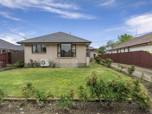 32 Greenhurst Street, Sockburn