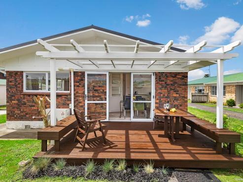 2/32 Mason Avenue, Pukekohe