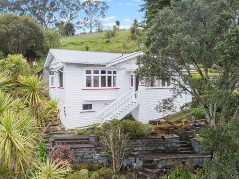 28 Halifax Avenue, Epsom