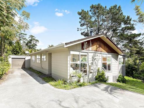 6 Hobby Avenue, Birkdale