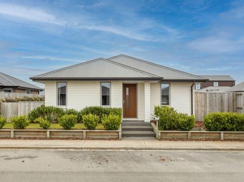 11 Kawari Drive, Pegasus