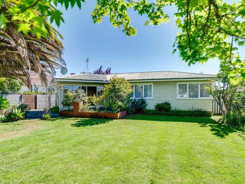 6 Osier Road, Greenmeadows
