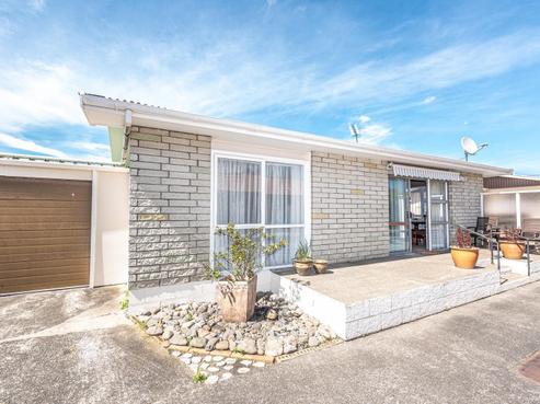 32C Field Street, Aramoho
