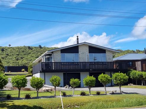 747 Main South Road, Gladstone