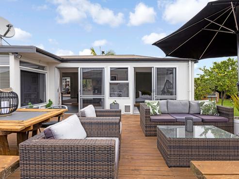 16 Laurent Place, Greenmeadows
