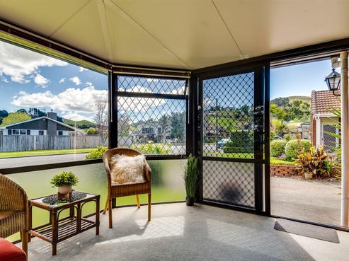 2/10 Nicholas Street, Taradale