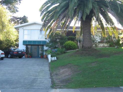 24 Glenmore Road, Sunnyhills