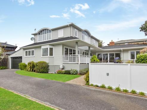 231 Beach Road, Campbells Bay