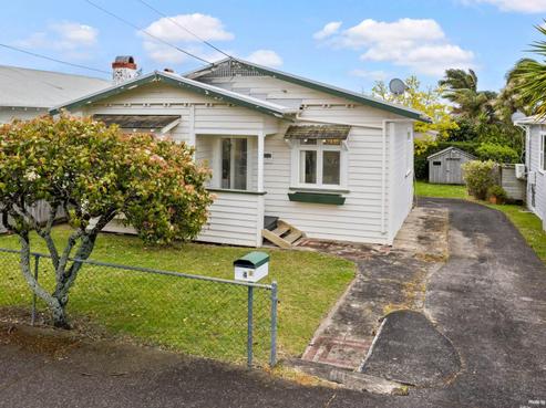 4 Chester Avenue, Westmere