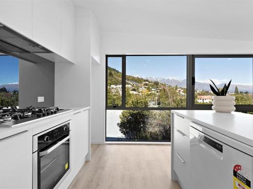 1/29 Hamilton Road, Queenstown Central