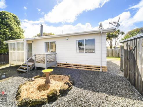 22A Montgomery Street, Feilding