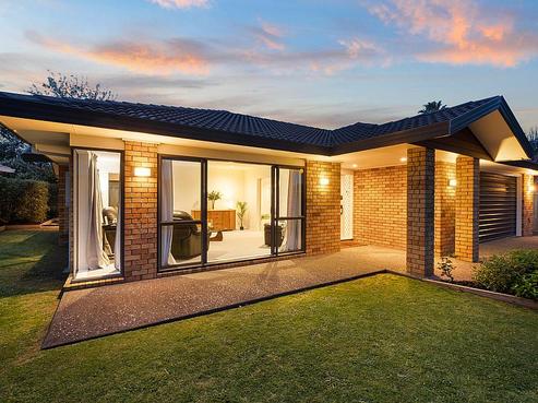 9 Suncrest Drive, West Harbour