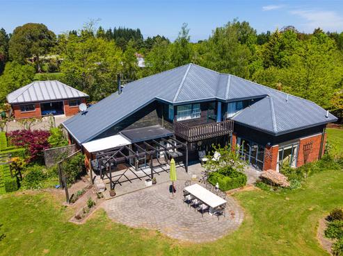 8 Glenbrae Place, Loburn