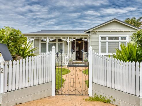 182 Vigor Brown Street, Napier South