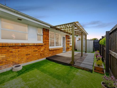 2/11 Bryce Street, Cambridge