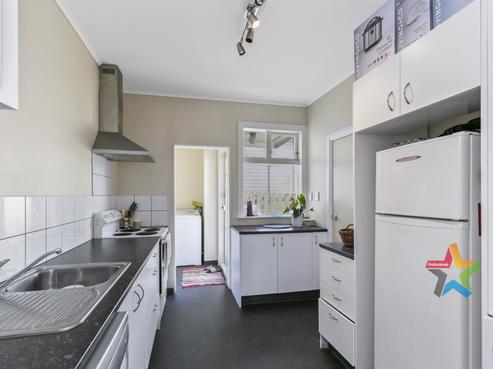 2 Henry Street, Kilbirnie