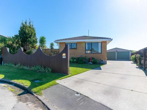 14 Glenbyre Place, Bromley