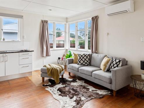 9 Pukemiro Road, Kamo