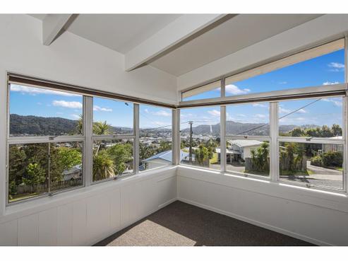 47 Hilltop Avenue, Morningside