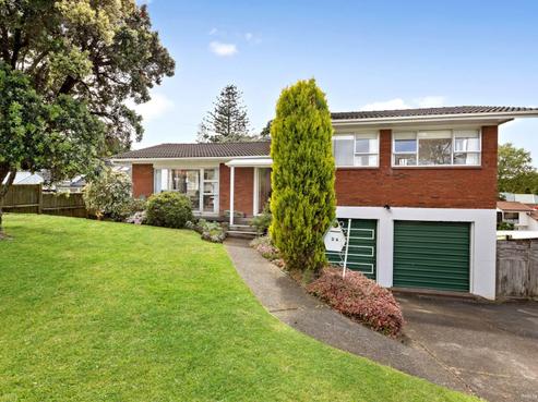 24 Howe Street, Howick