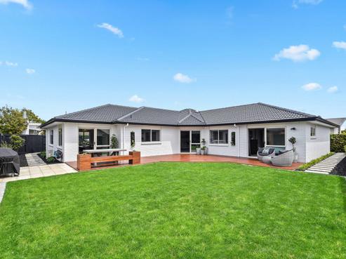 9 Margrain Close, Huntington