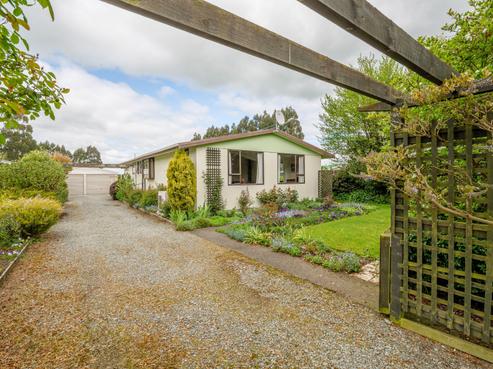 47 Dejoux Road, Winton
