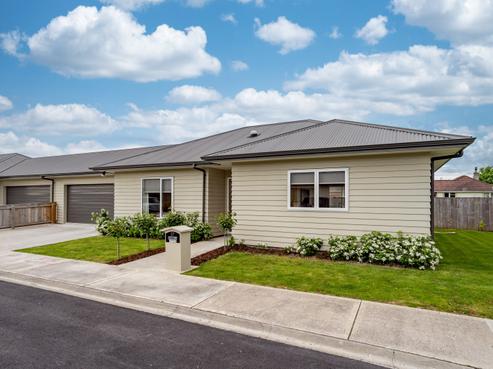 37 John McDonald Mews, Masterton