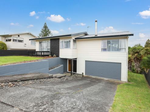 16 Glamis Avenue, Dinsdale
