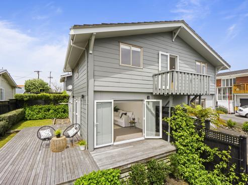 2/5 Eversleigh Road, Belmont