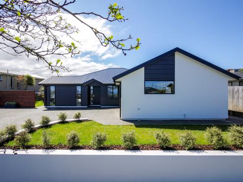 249 Larnach Road, Waverley