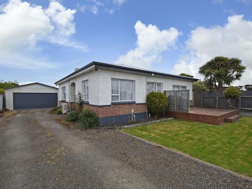 5 Arthur Street, Avenal
