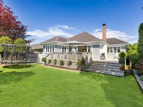 67 Saint Johns Road, Saint Johns