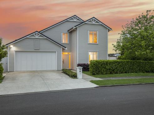 5 Turua Rise, Karaka