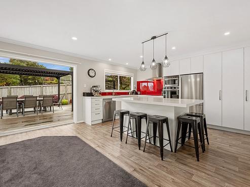 51 Utuhina Road, Springfield