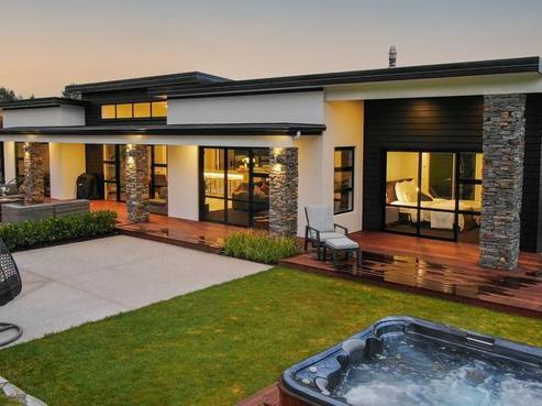 58 Tirohanga Road, North Taieri