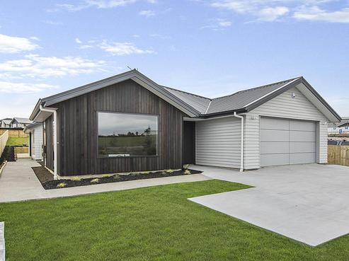 27 Angiangi Crescent, Beachlands