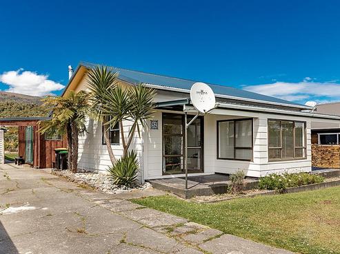 52 Mcgill Street, Waimangaroa