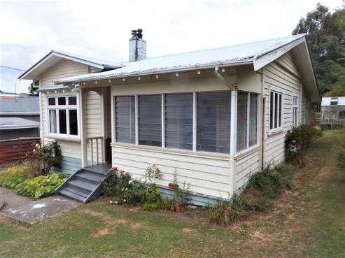 23 Thrush Street, Taihape and Surrounds