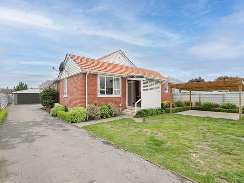 27 Beach Road, Hampstead