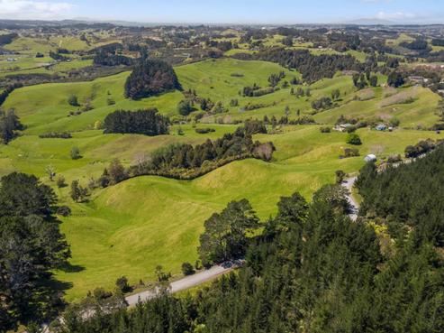 714 Blackbridge Road, Waitoki