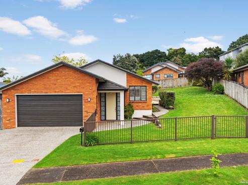 6 Valley Fields Place, Pukekohe